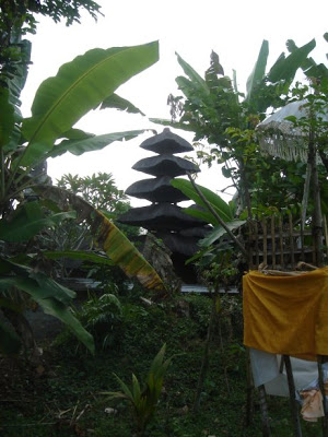 zicht op de Masceti tempel, naast Villa Sabandari, een Ubud boutique hotel.